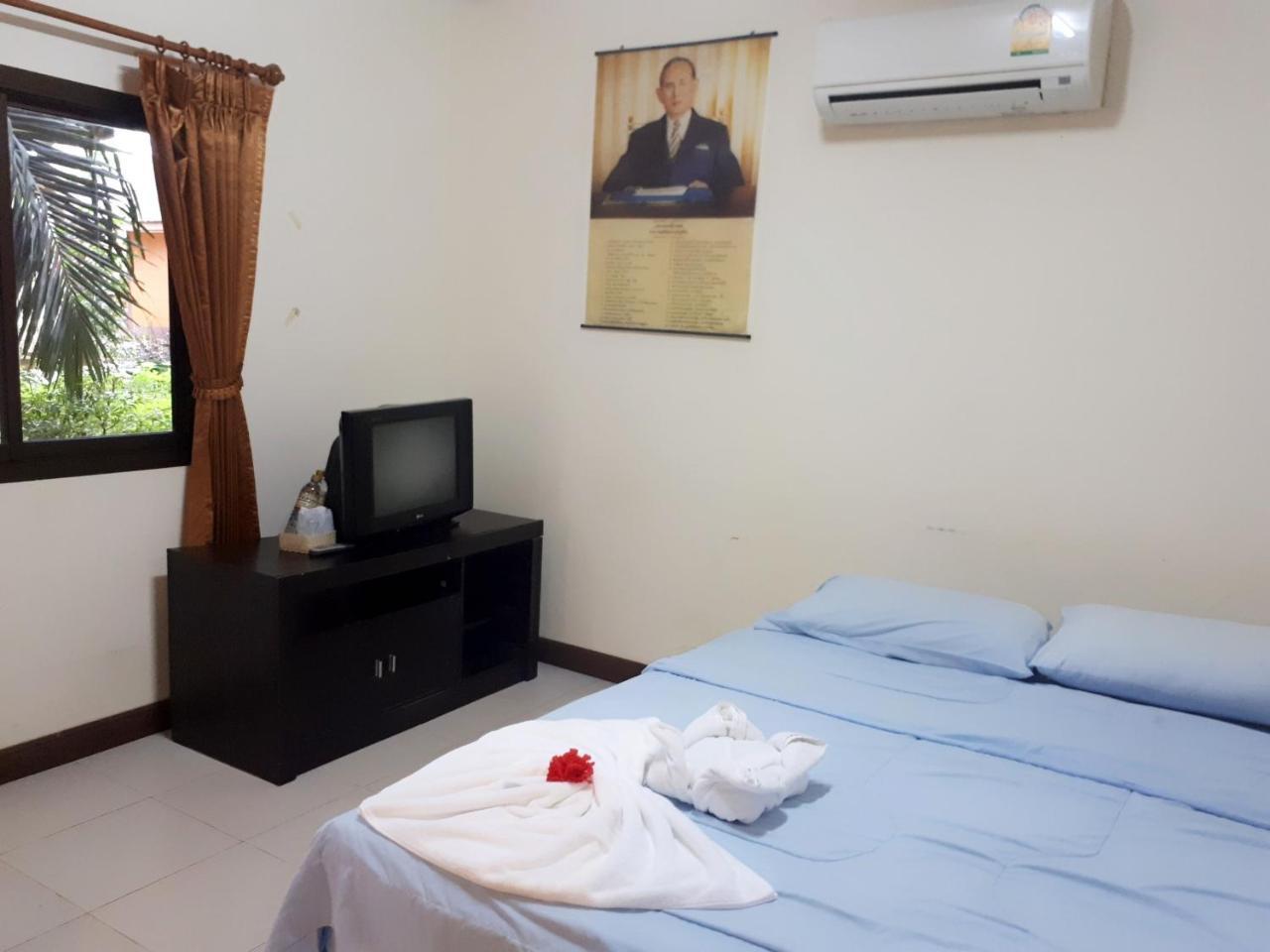 Bantatuk Resort & Restaurant Ban Tha Khun Bagian luar foto