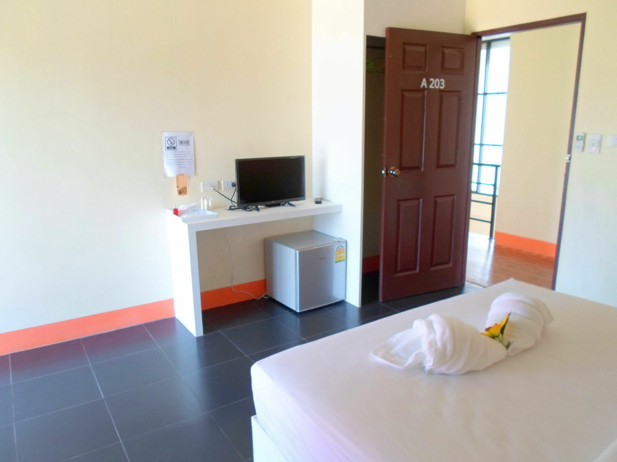 Bantatuk Resort & Restaurant Ban Tha Khun Bagian luar foto